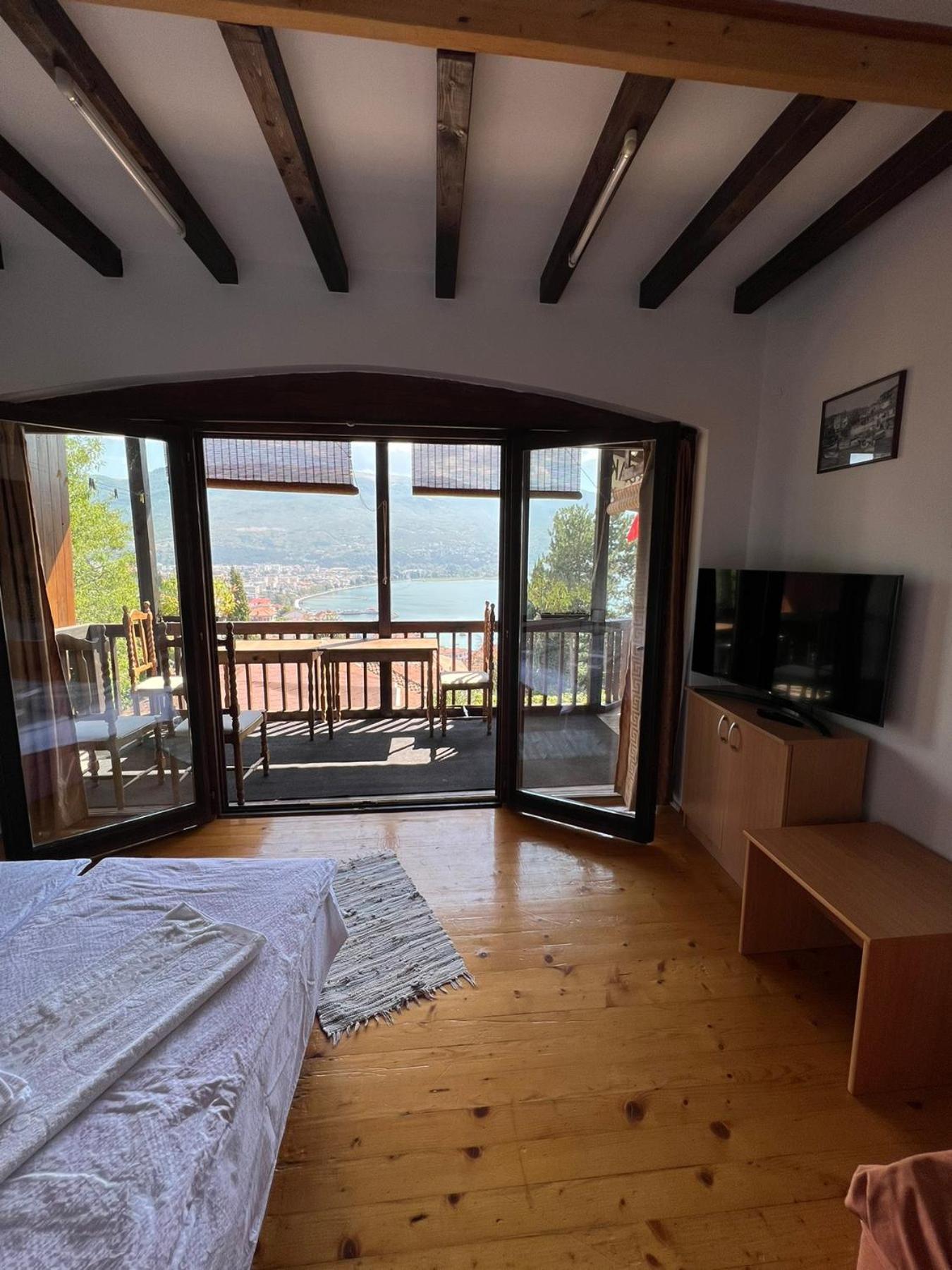 Chardak Apartments Ohrid Bagian luar foto