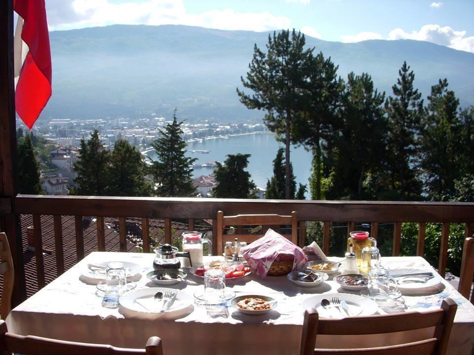 Chardak Apartments Ohrid Bagian luar foto