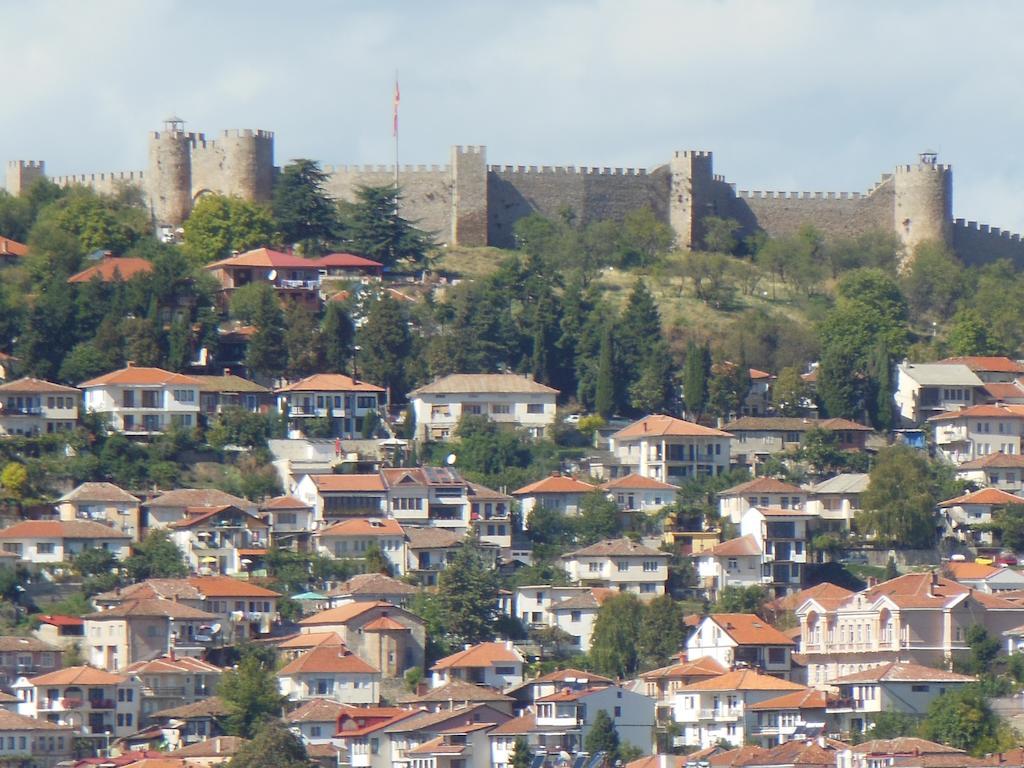 Chardak Apartments Ohrid Bagian luar foto