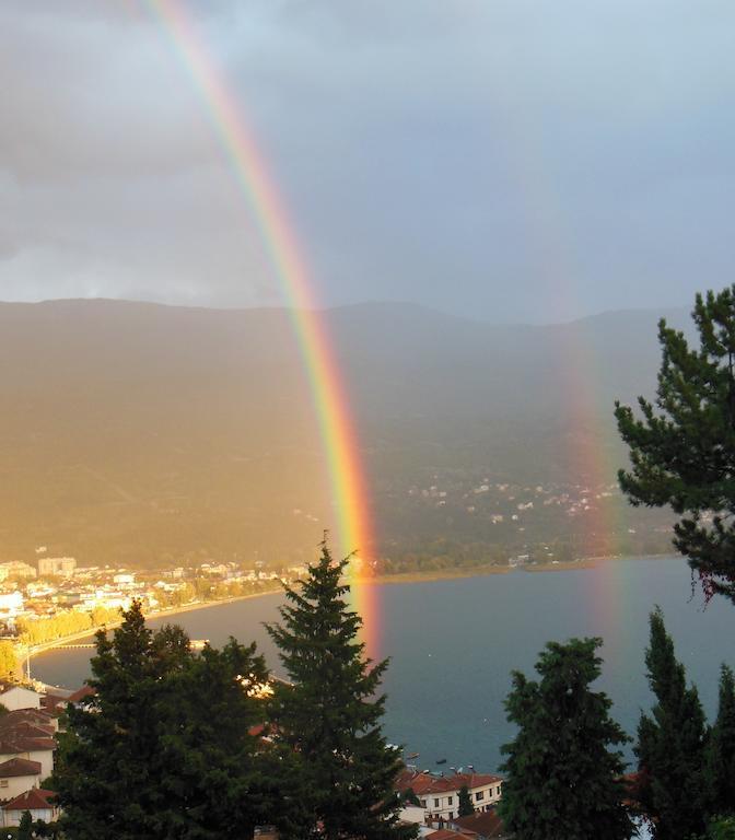 Chardak Apartments Ohrid Bagian luar foto