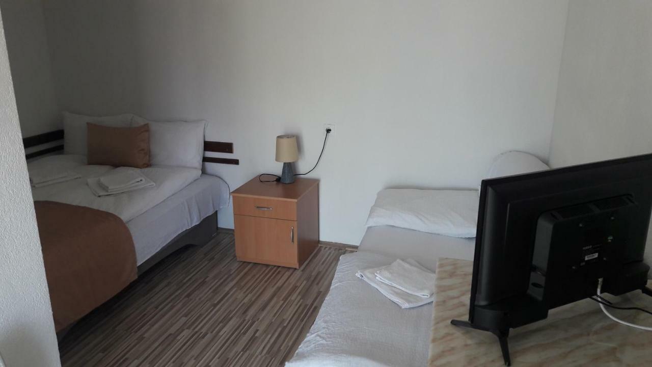 Chardak Apartments Ohrid Bagian luar foto
